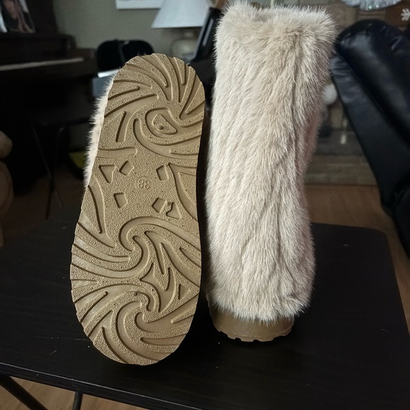 Ladies boots - Picture 2 of 4